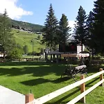 Villa Americana Chambres D'Hotes Отель типа 