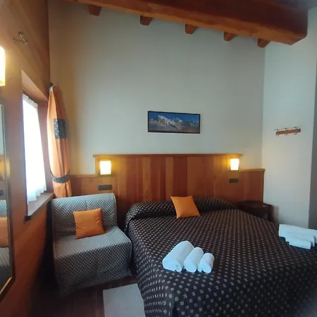 Villa Americana Chambres D'Hotes Bed & Breakfast Champoluc