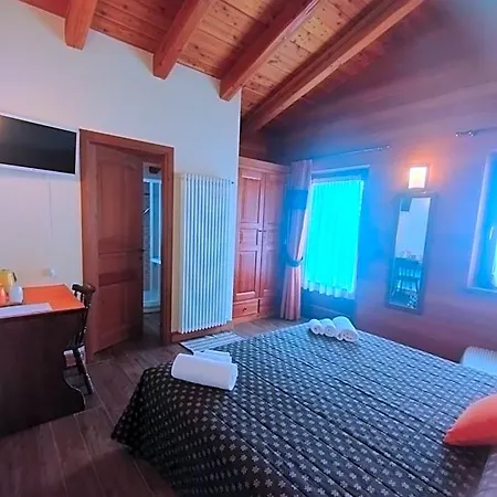 Nocleg ze śniadaniem Americana D'hotes Champoluc