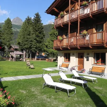 Bed & Breakfast Americana D'hotes Champoluc