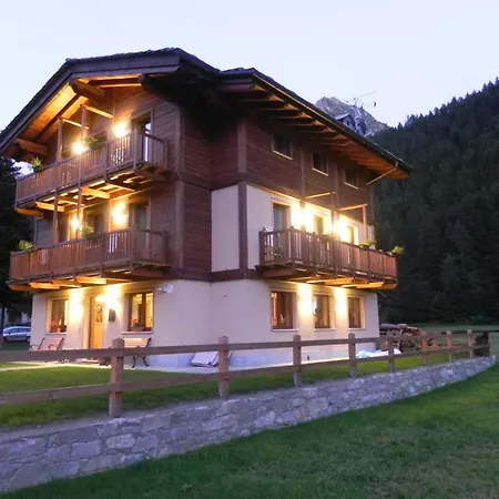Villa Americana Chambres D'Hotes * Champoluc