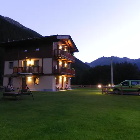 Villa Americana Chambres D'Hotes Bed & Breakfast Champoluc