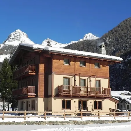 Villa Americana Chambres D'Hotes * Champoluc